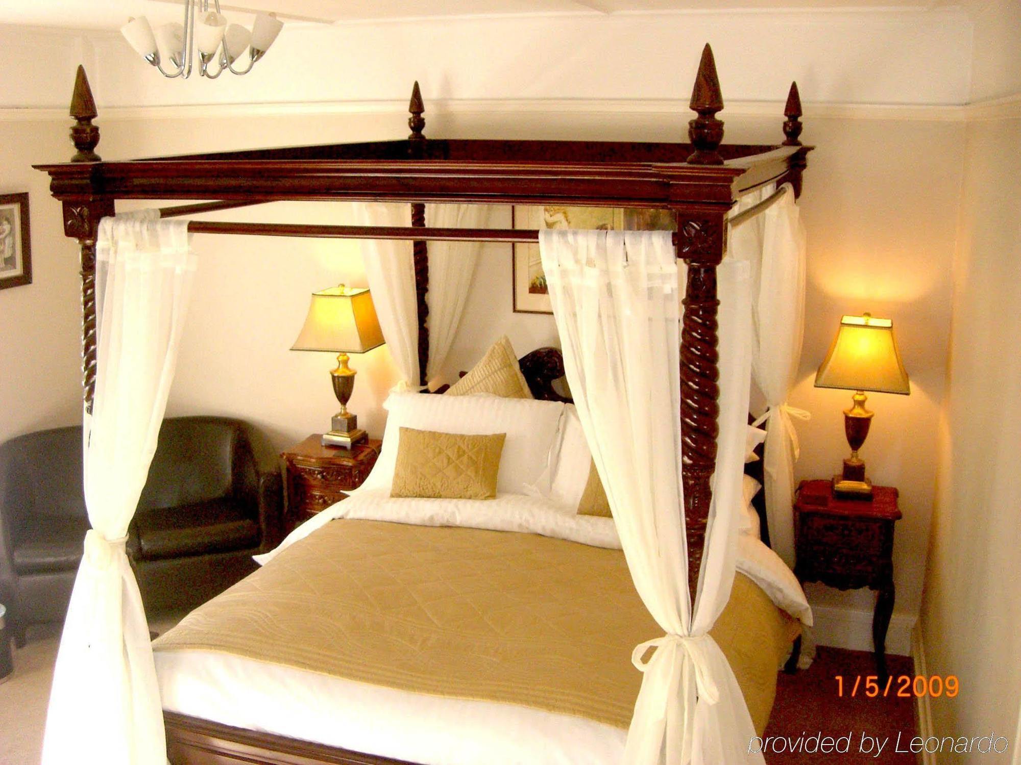 Claverton Hotel Battle Kamer foto